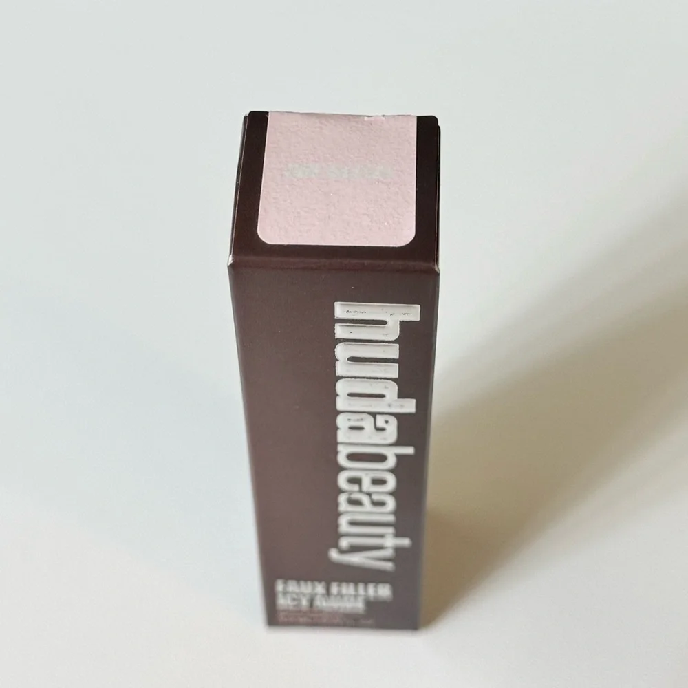 HUDA BEAUTY huda beauty